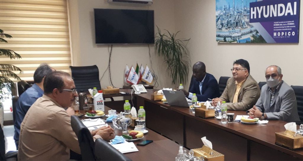 گفتگو با مدیران شرکت روغن موتور هیوندایی در تهران